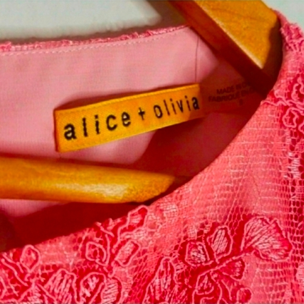 Alice + Olivia | Lace Open Back fit and flare dress size 8 - Picture 2 of 9
